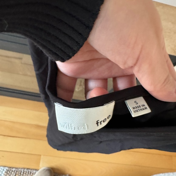 Aritzia Wilfred free black bodycon midi dress in size small - Picture 4 of 6